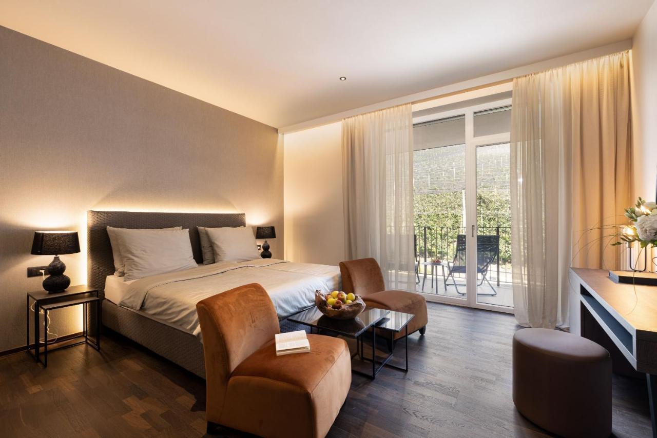 Hotel Finkenhof - Feel At Home Schenna Εξωτερικό φωτογραφία