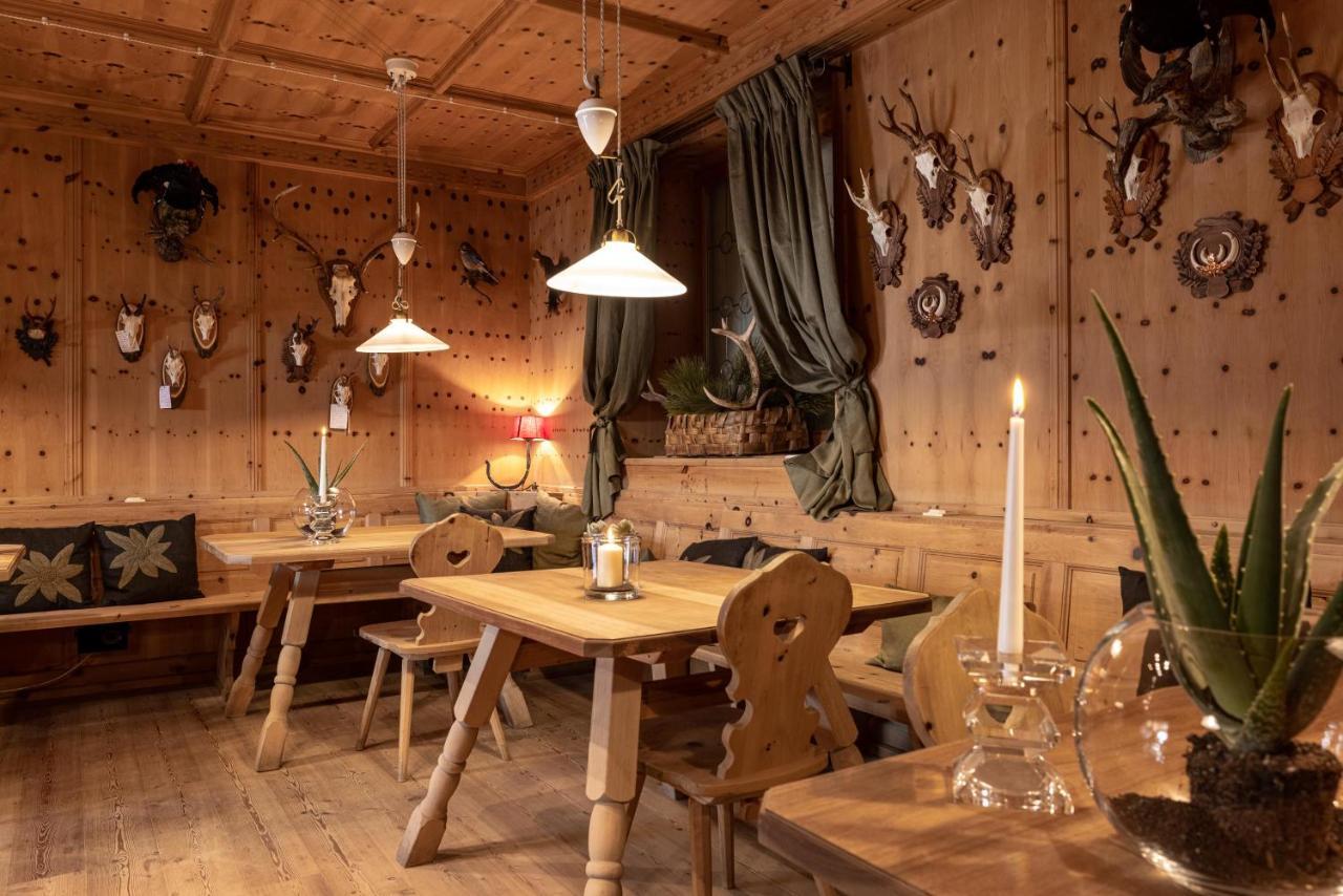 Hotel Finkenhof - Feel At Home Schenna Εξωτερικό φωτογραφία