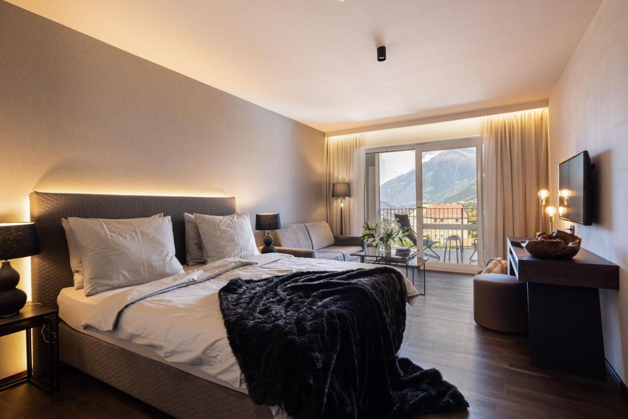 Hotel Finkenhof - Feel At Home Schenna Εξωτερικό φωτογραφία